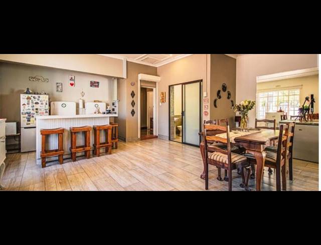 4 BEDROOM HOUSE FOR SALE IN ASTON MANOR